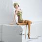 Preview: 50er Jahre Badefigur Chloe in grün-braunem Kleid mit Strümpfen (Größe 30 cm)